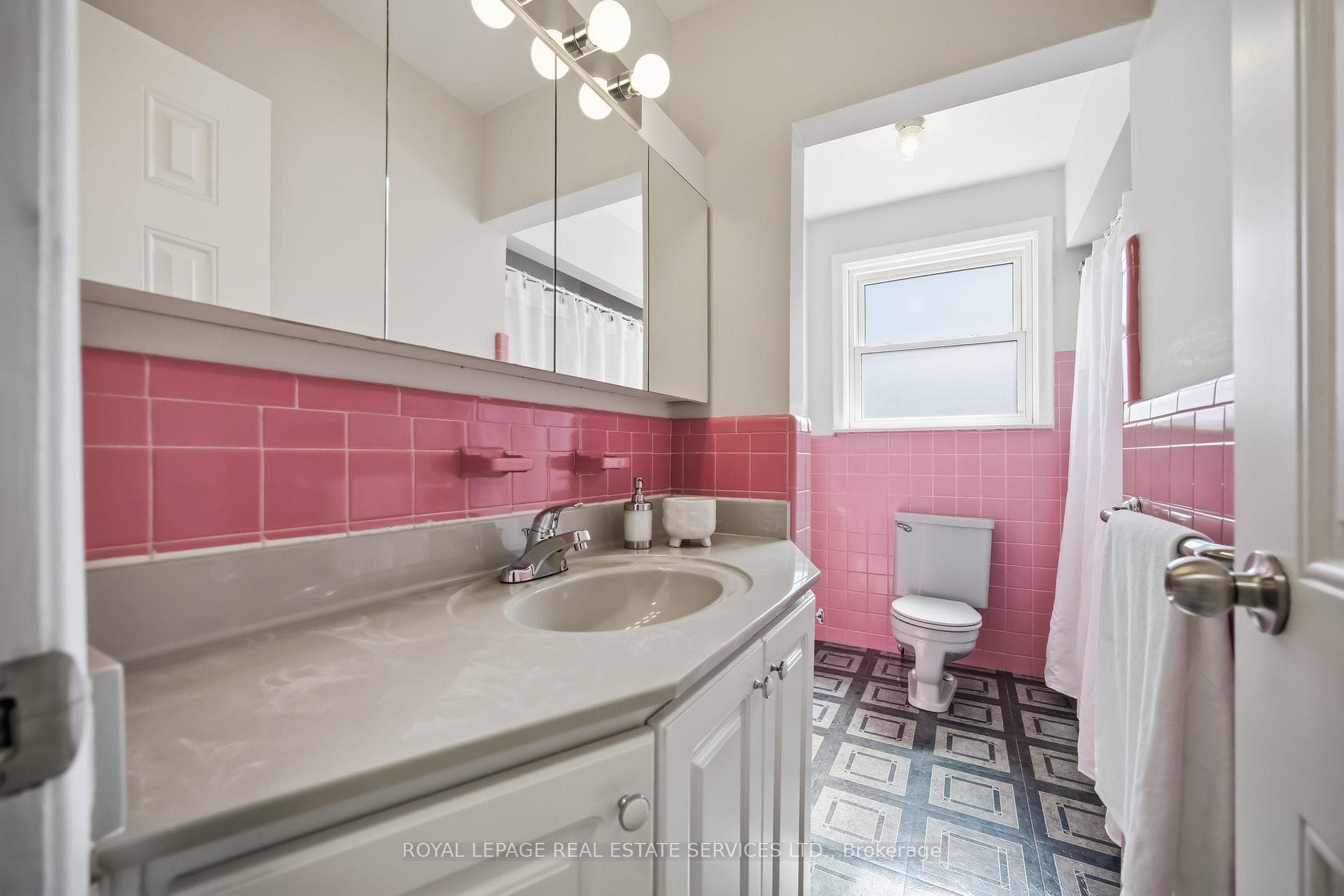 66 Melchior Drive photo 23