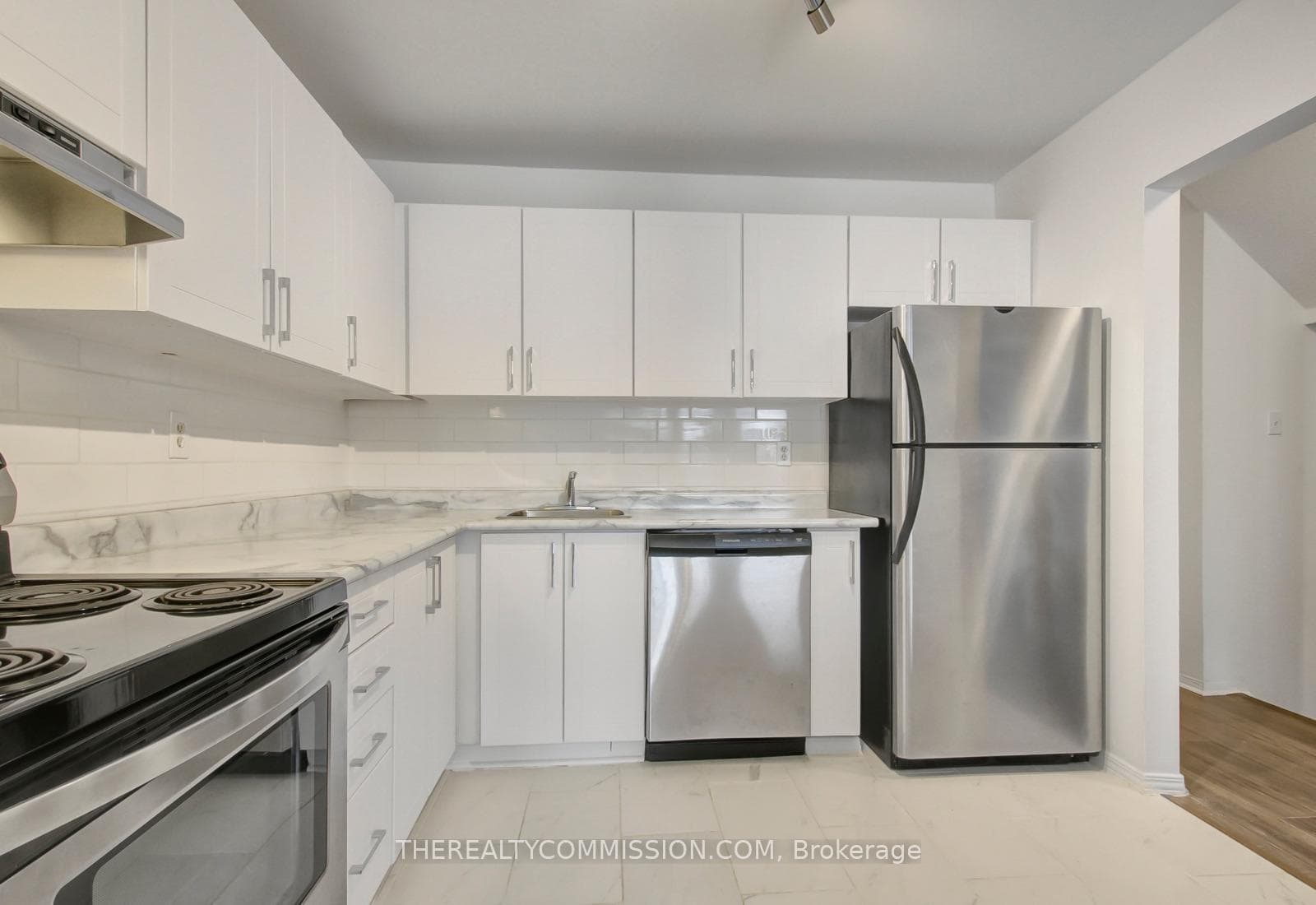 6530 Glen Erin Drive Unit G photo 9
