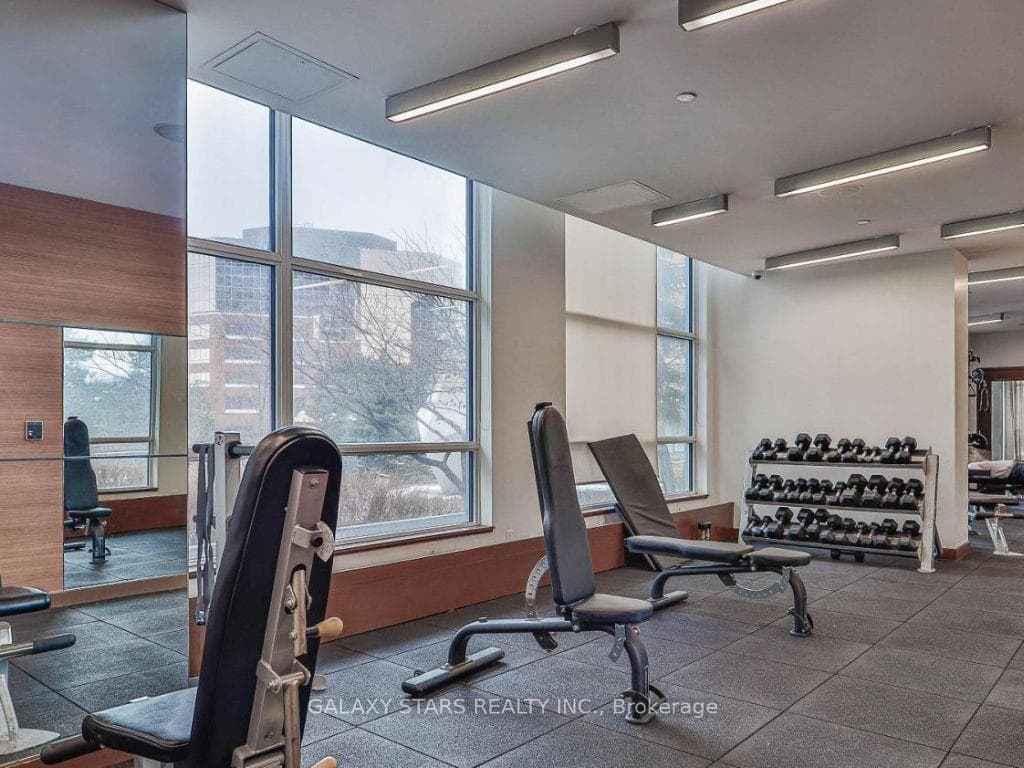 2015 Sheppard Avenue Unit 901 photo 8