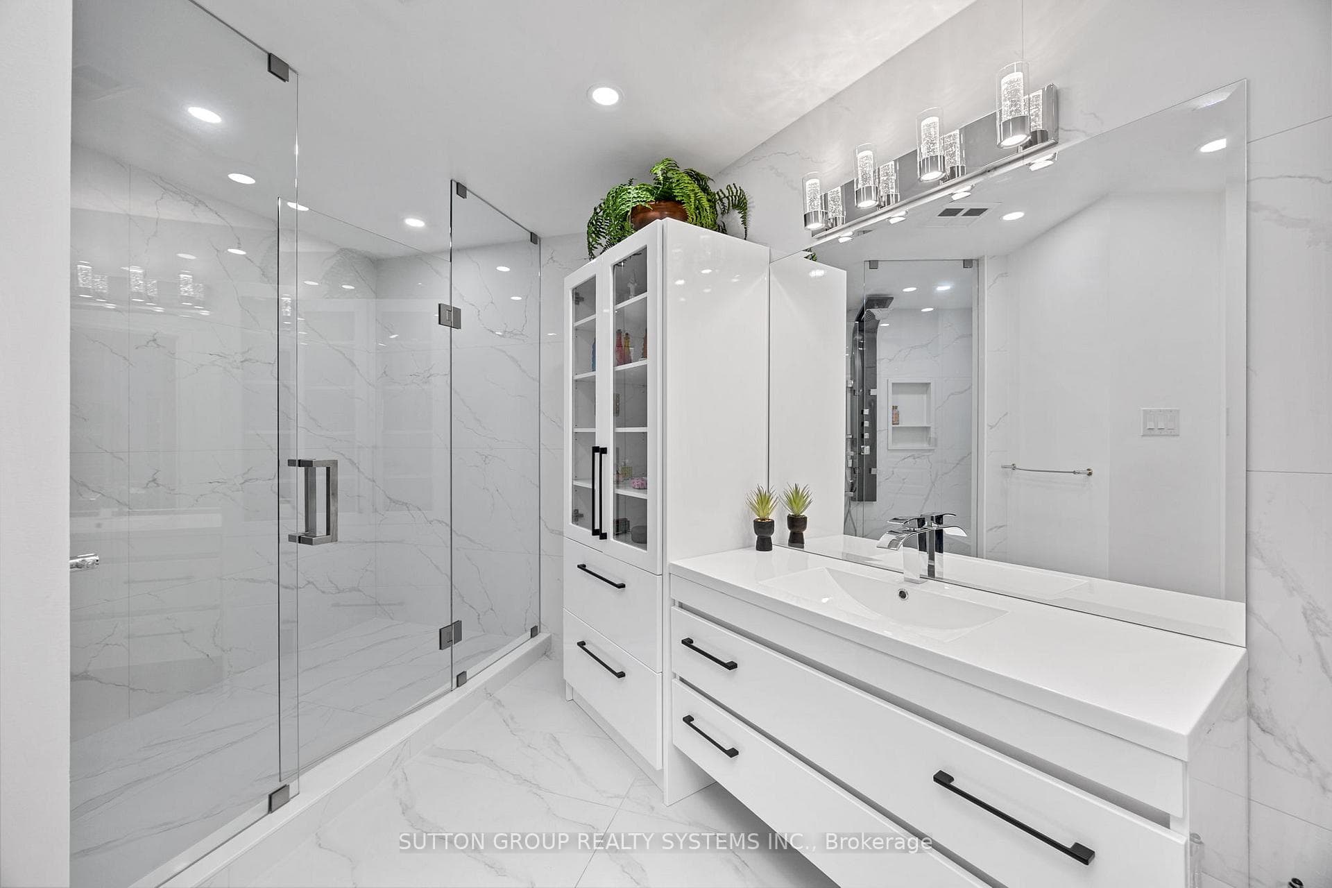 1 Cordoba Drive Unit 302 photo 27