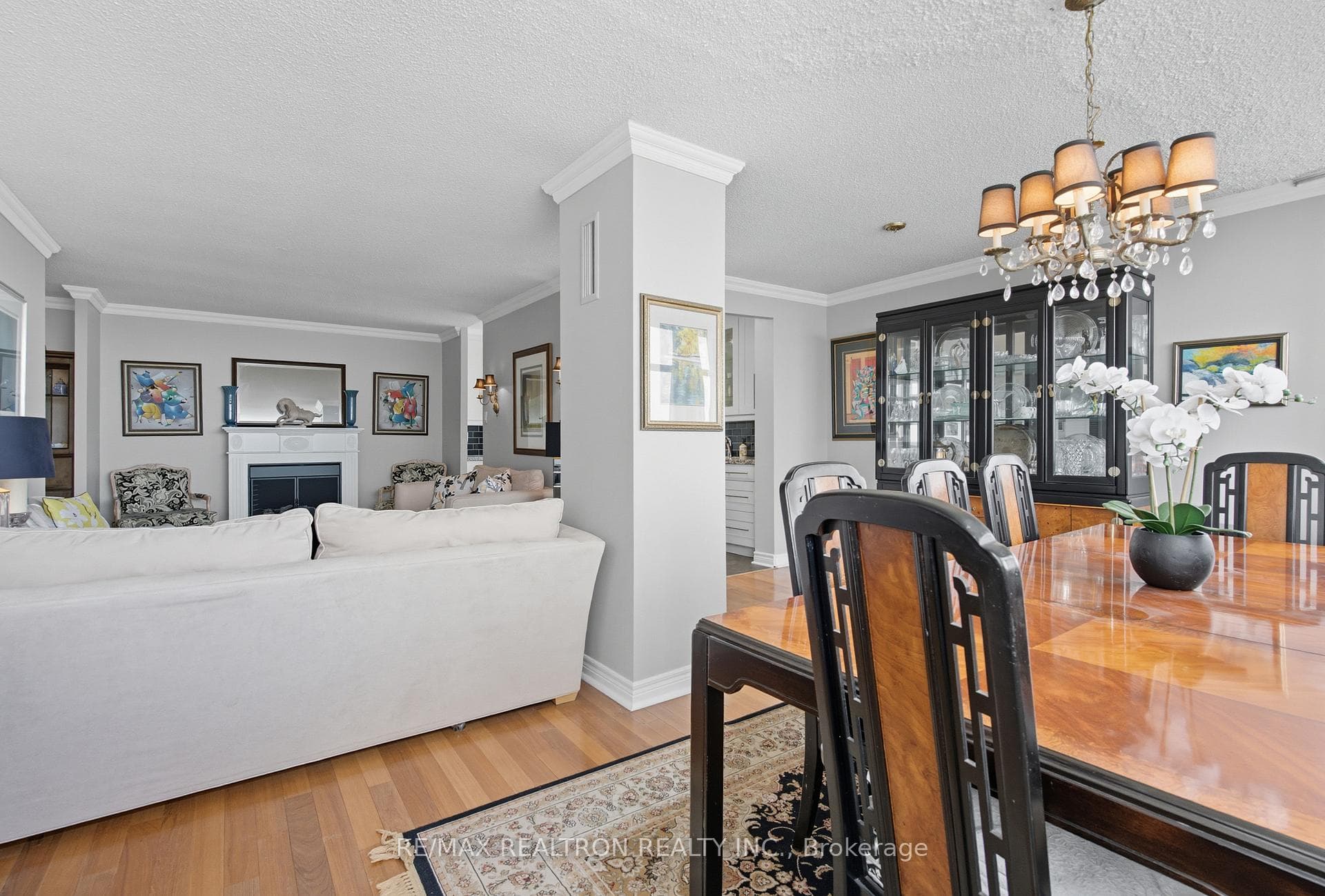 100 Antibes Drive Unit 2706 photo 1