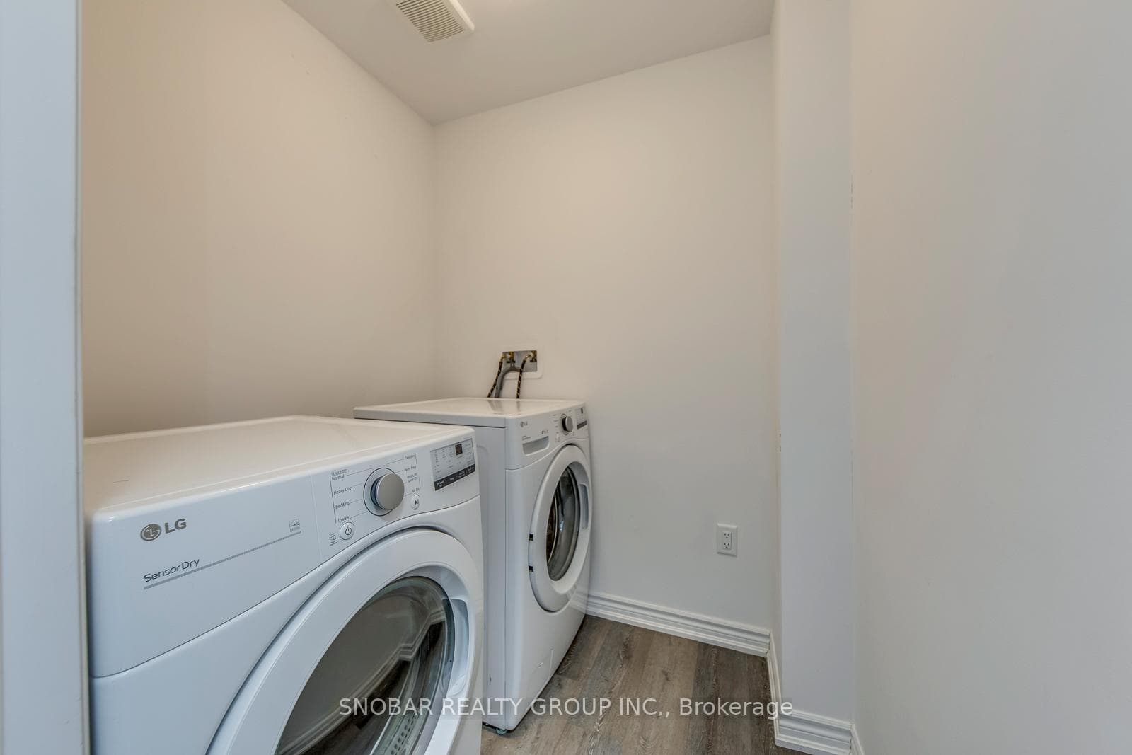 5000 Connor Drive Unit 30 photo 19