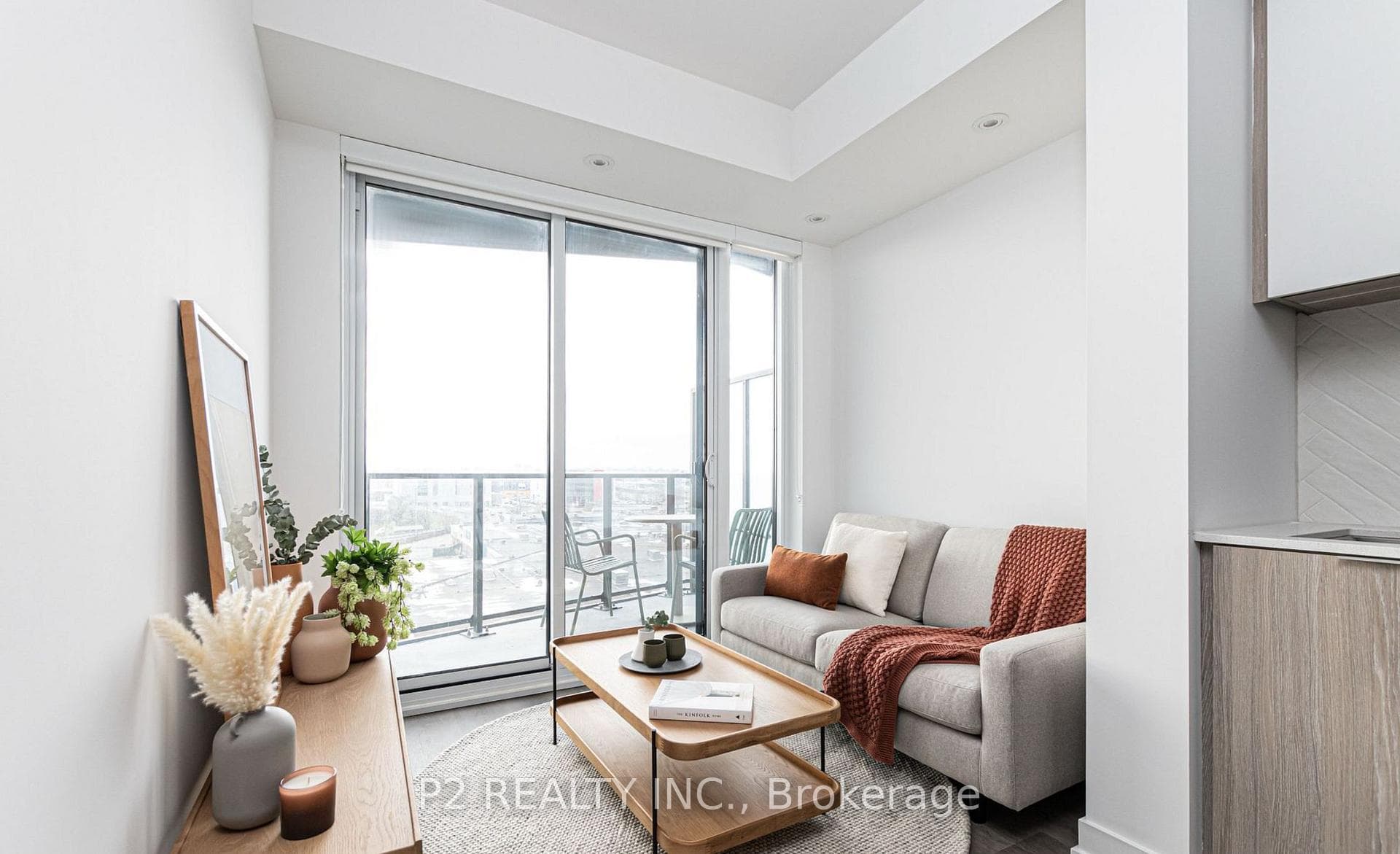 36 Zorra Street Unit 3401 photo 5