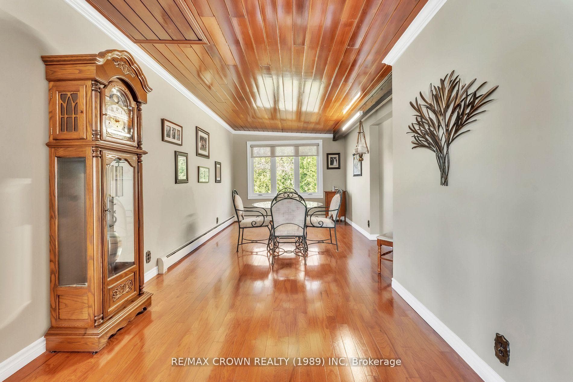 790 Lalande Road photo 20
