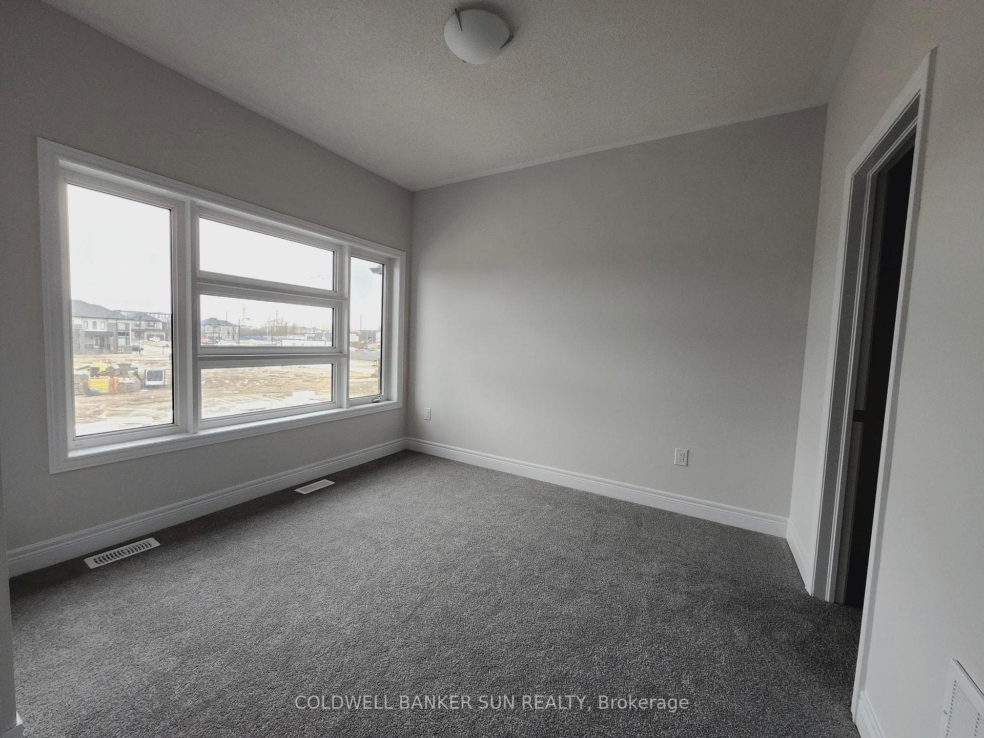 8 Michener Drive photo 7