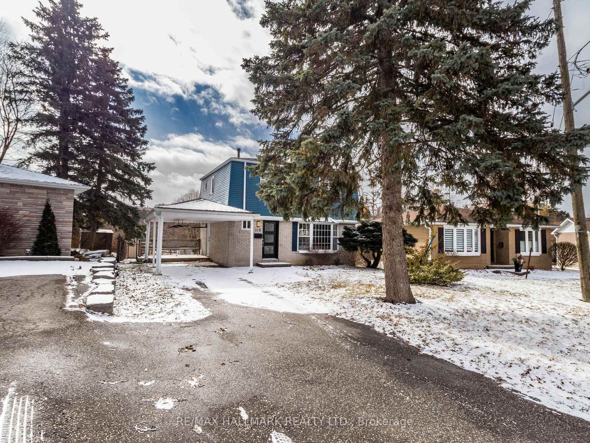 110 Woodpark Place photo 40