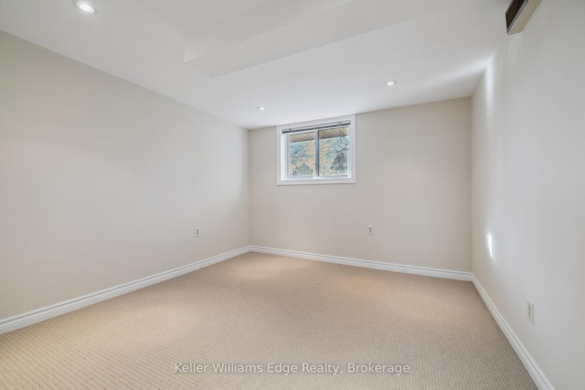 2268 Wyandotte Drive photo 36