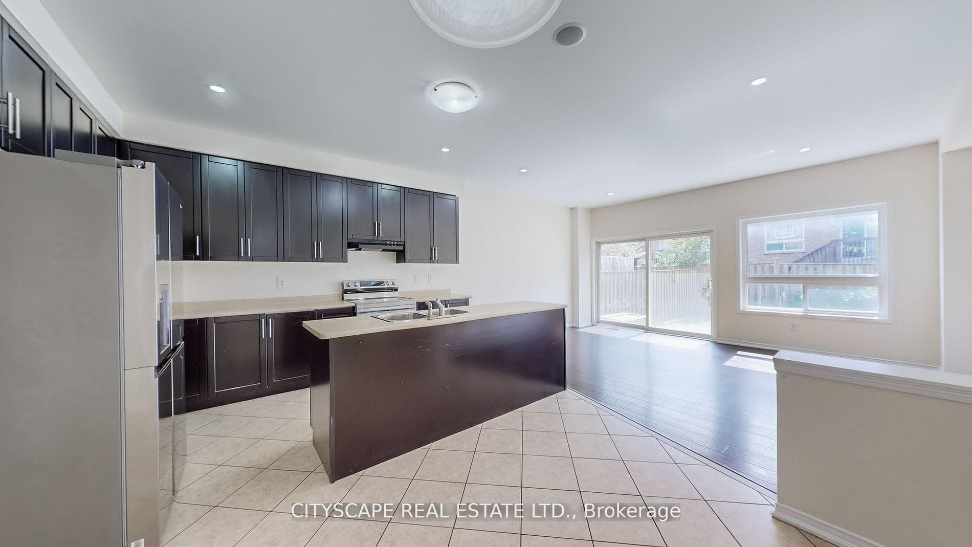 109 Burcher Road photo 31