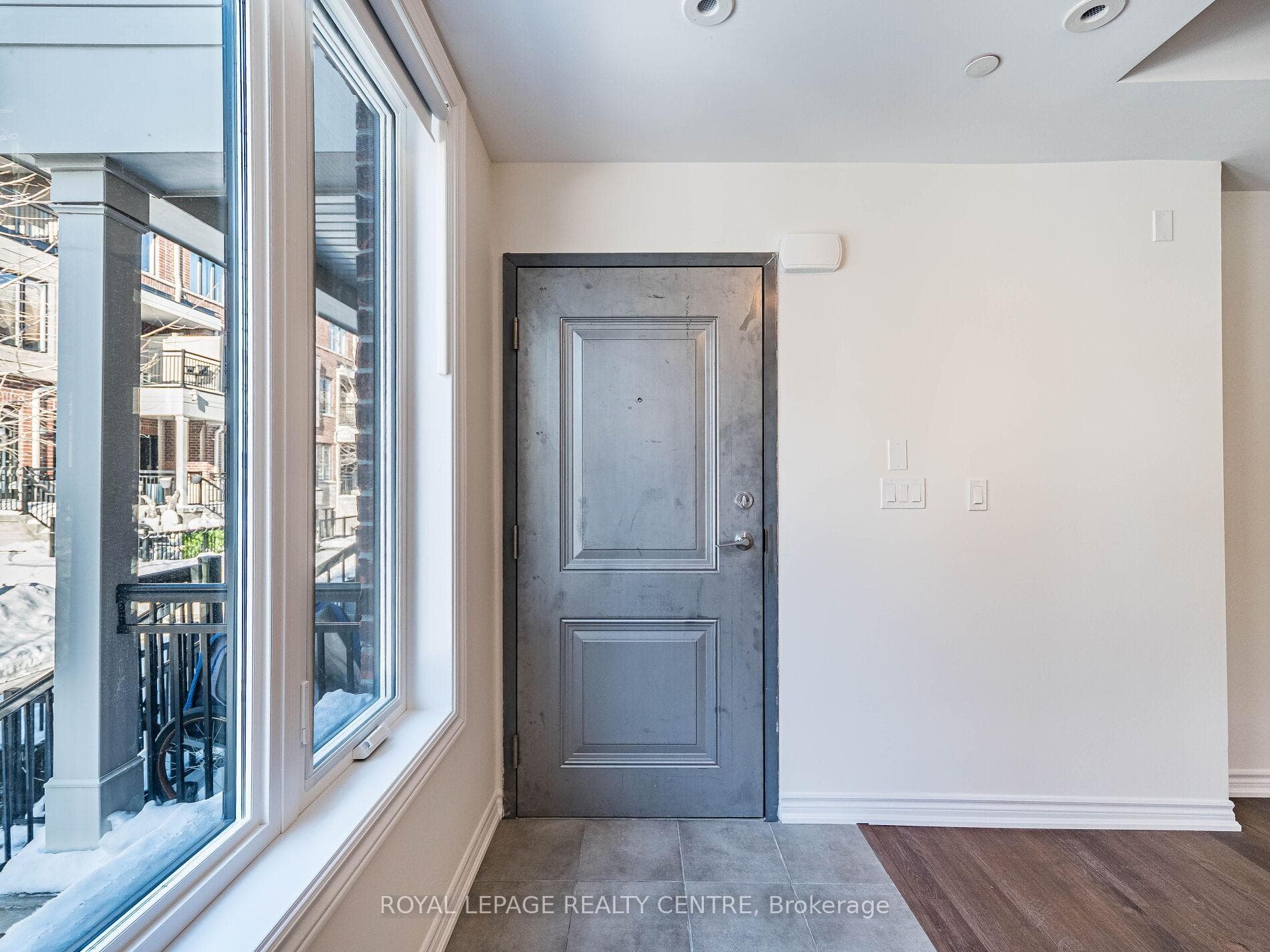 10 Carnation Avenue Unit 16 photo 5