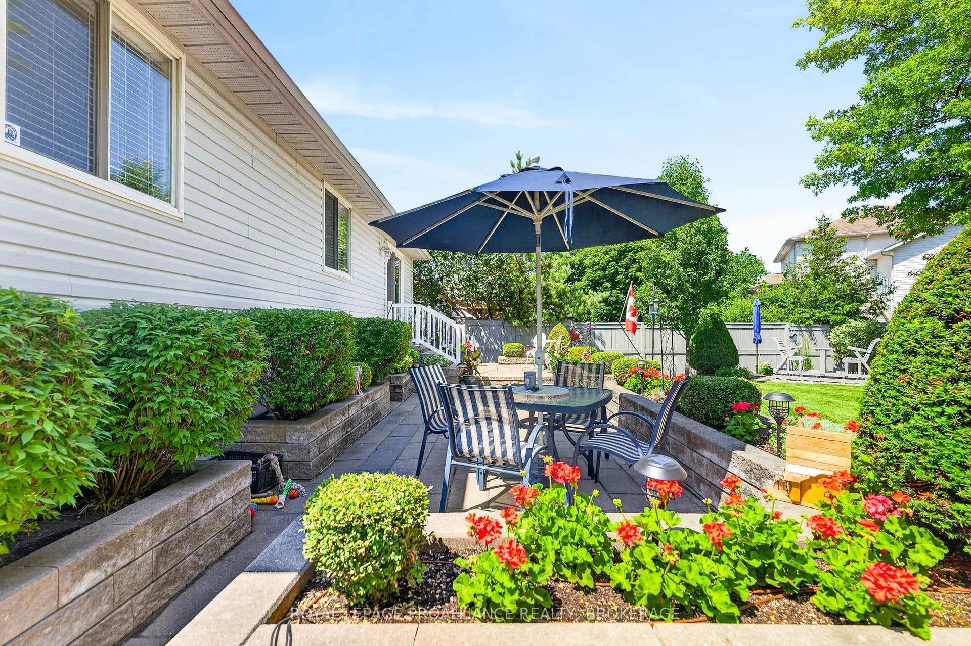 657 Roosevelt Drive photo 49