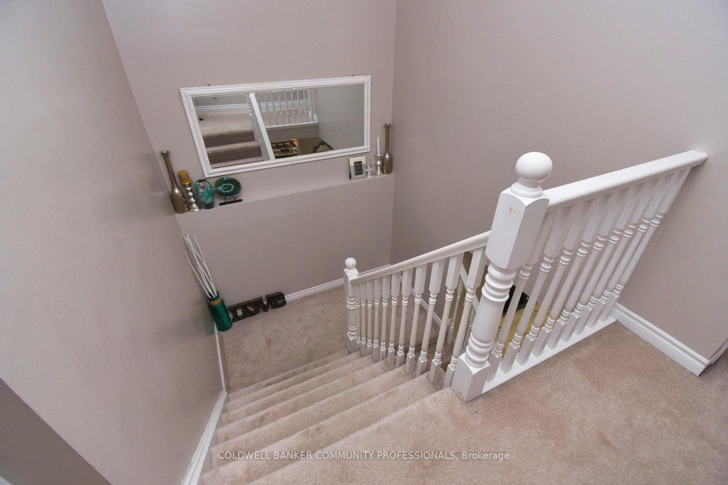 159 Thames Way photo 24