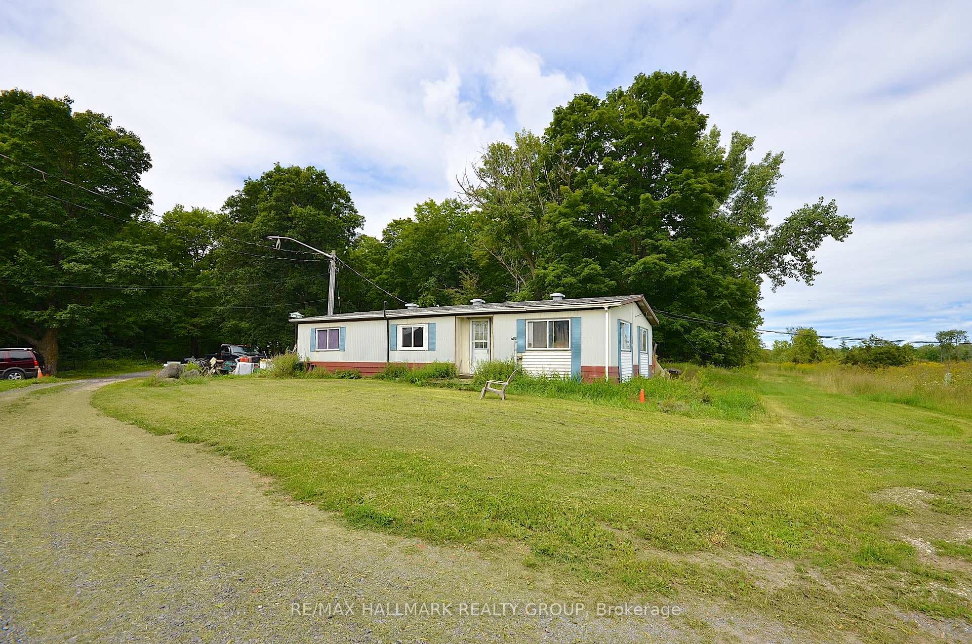 1675 Dunning Road photo 42