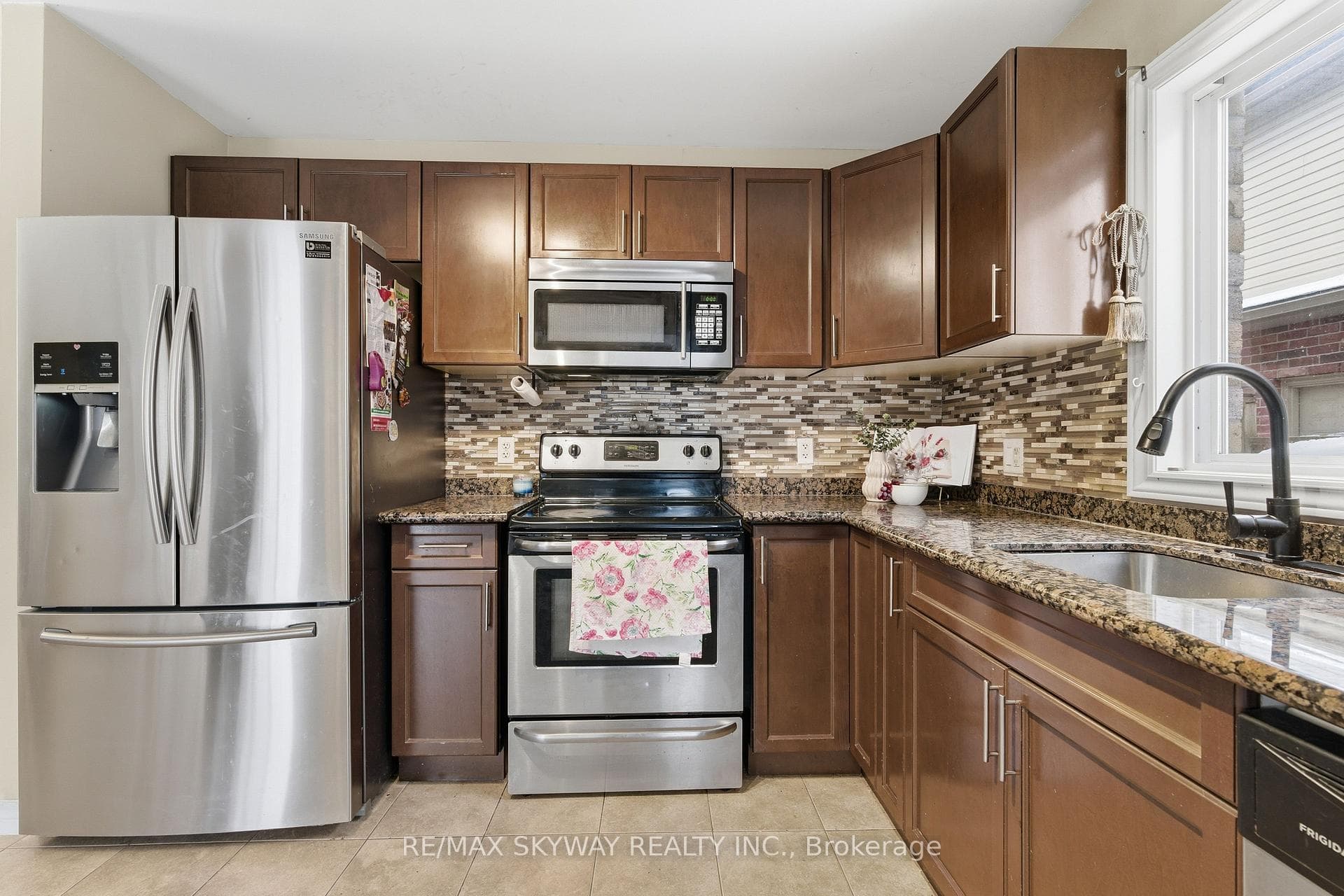 1185 Lawson Road photo 11