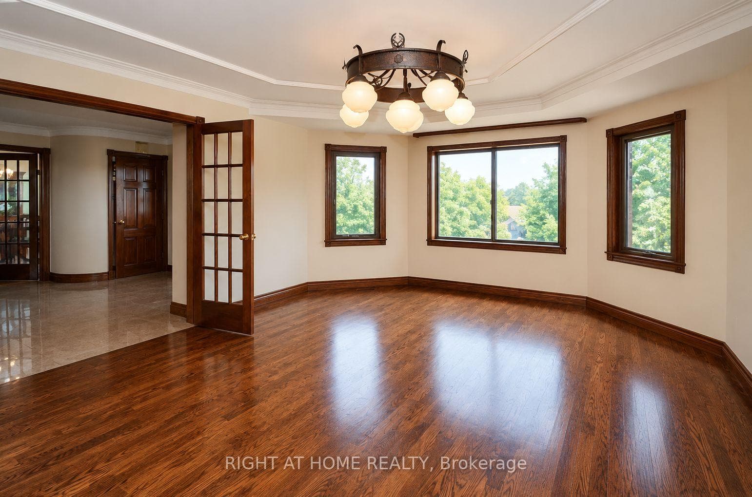 568 Ridge Road photo 29