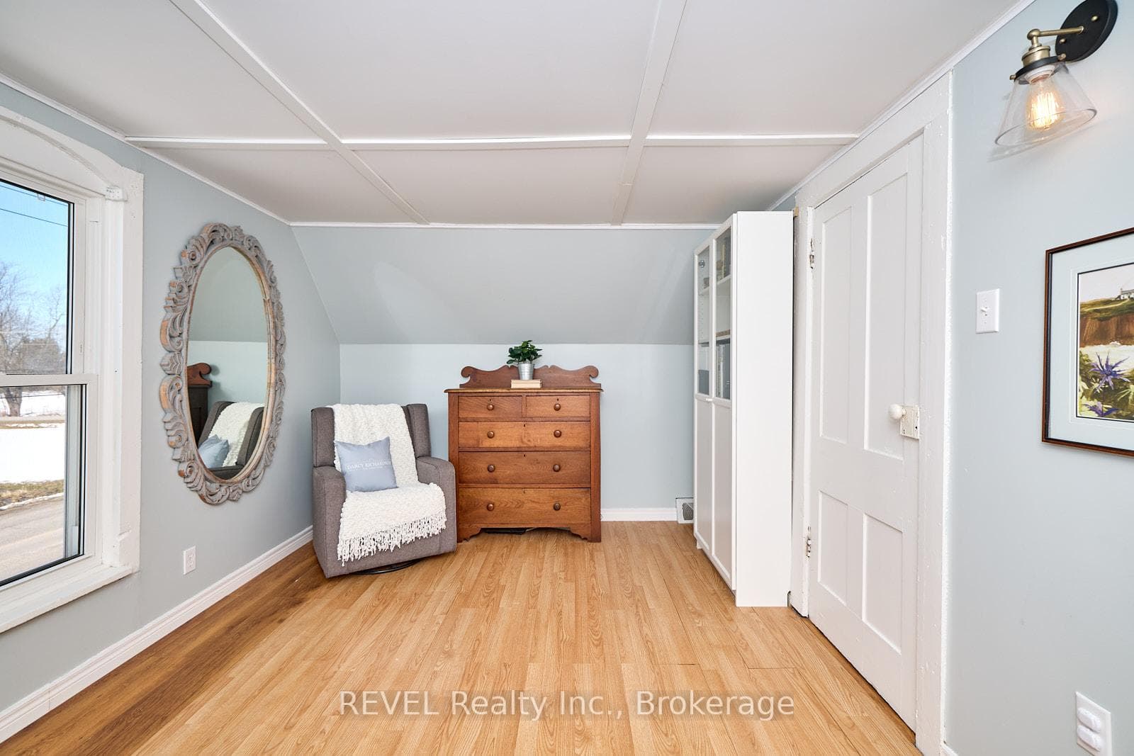 1819 Balfour Street photo 25