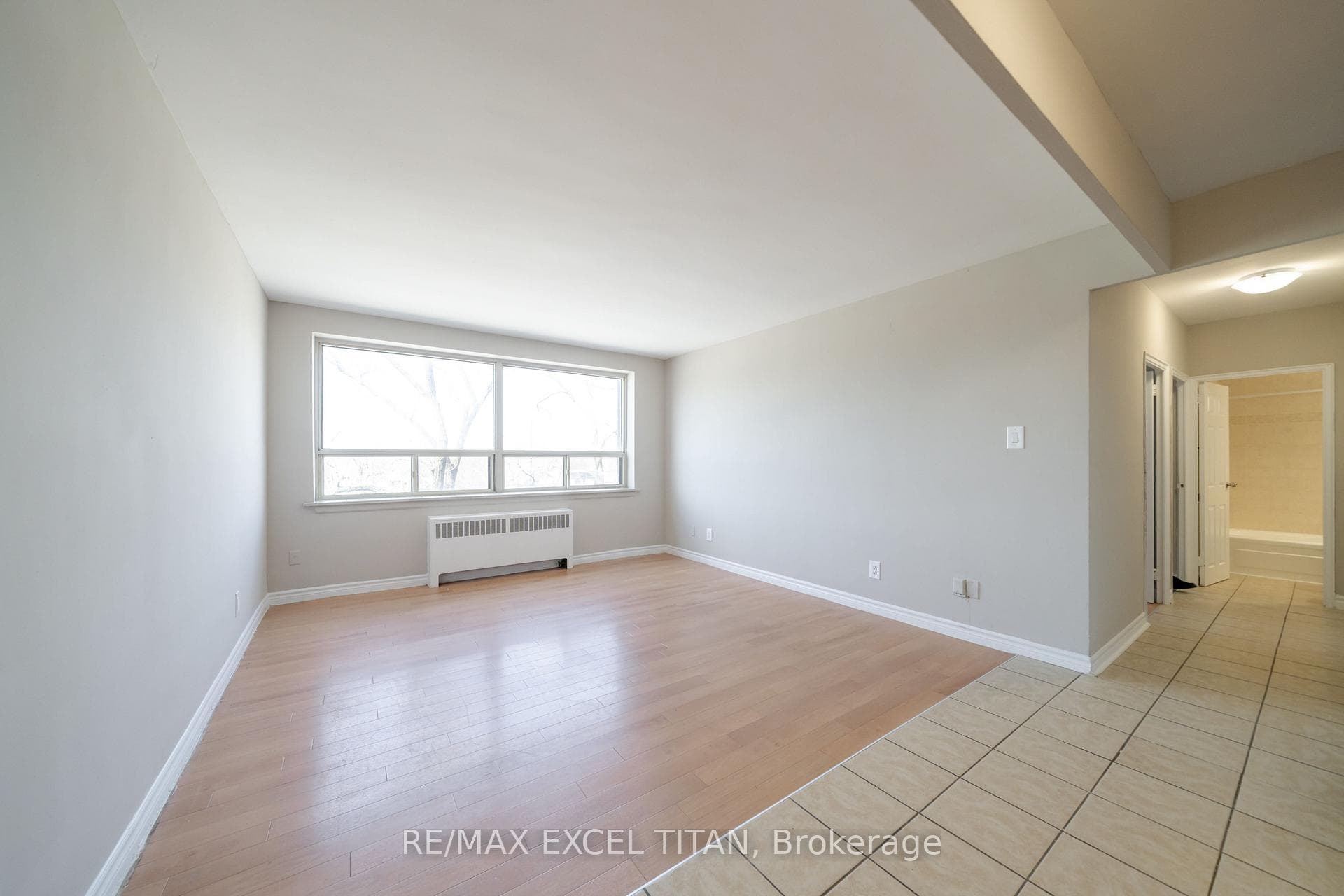 468 Ottawa Street Unit 419B photo 4