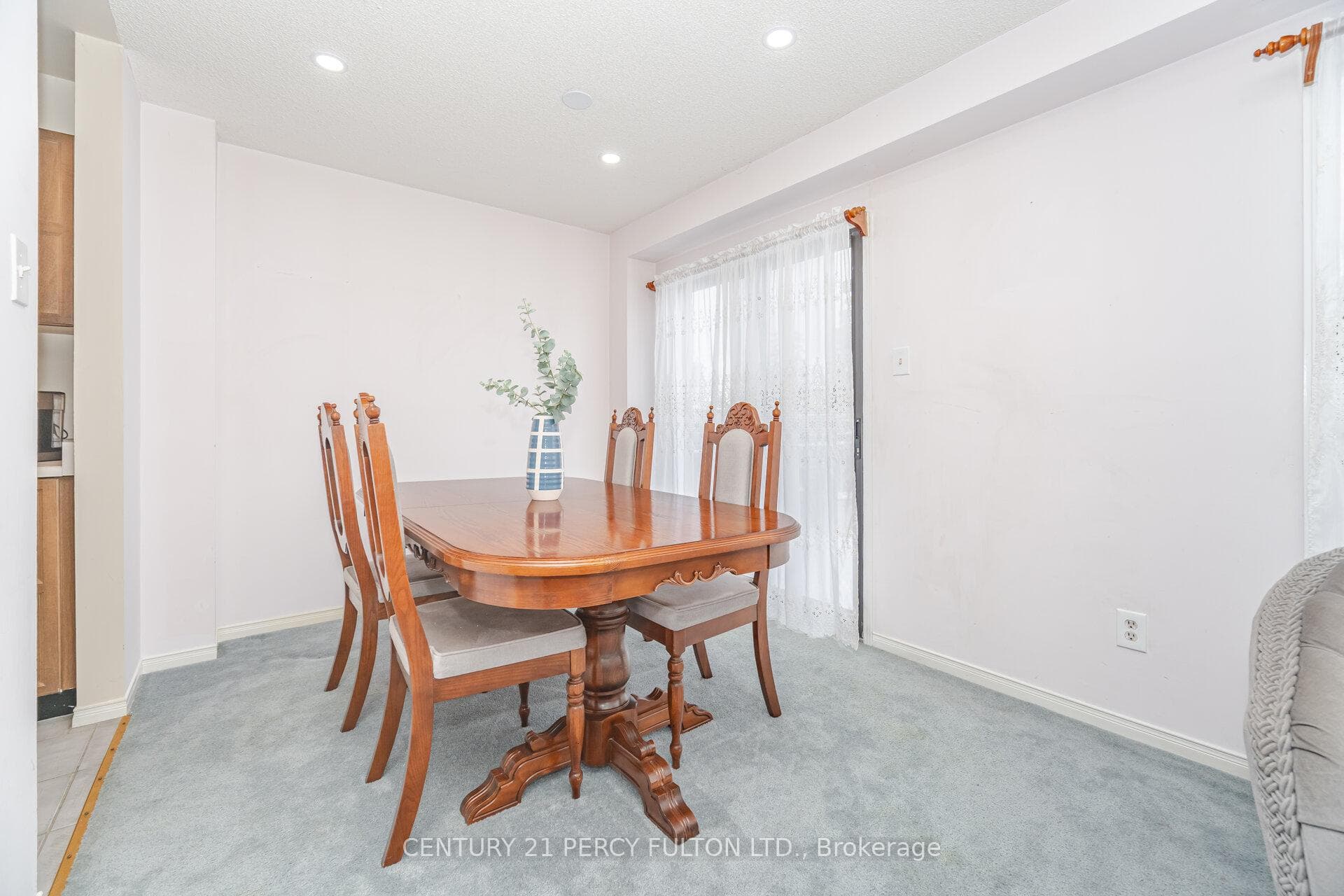 1399 Anton Square photo 12