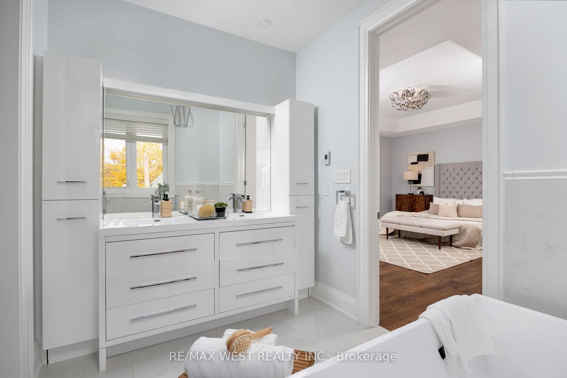 88 Yardley Avenue photo 34
