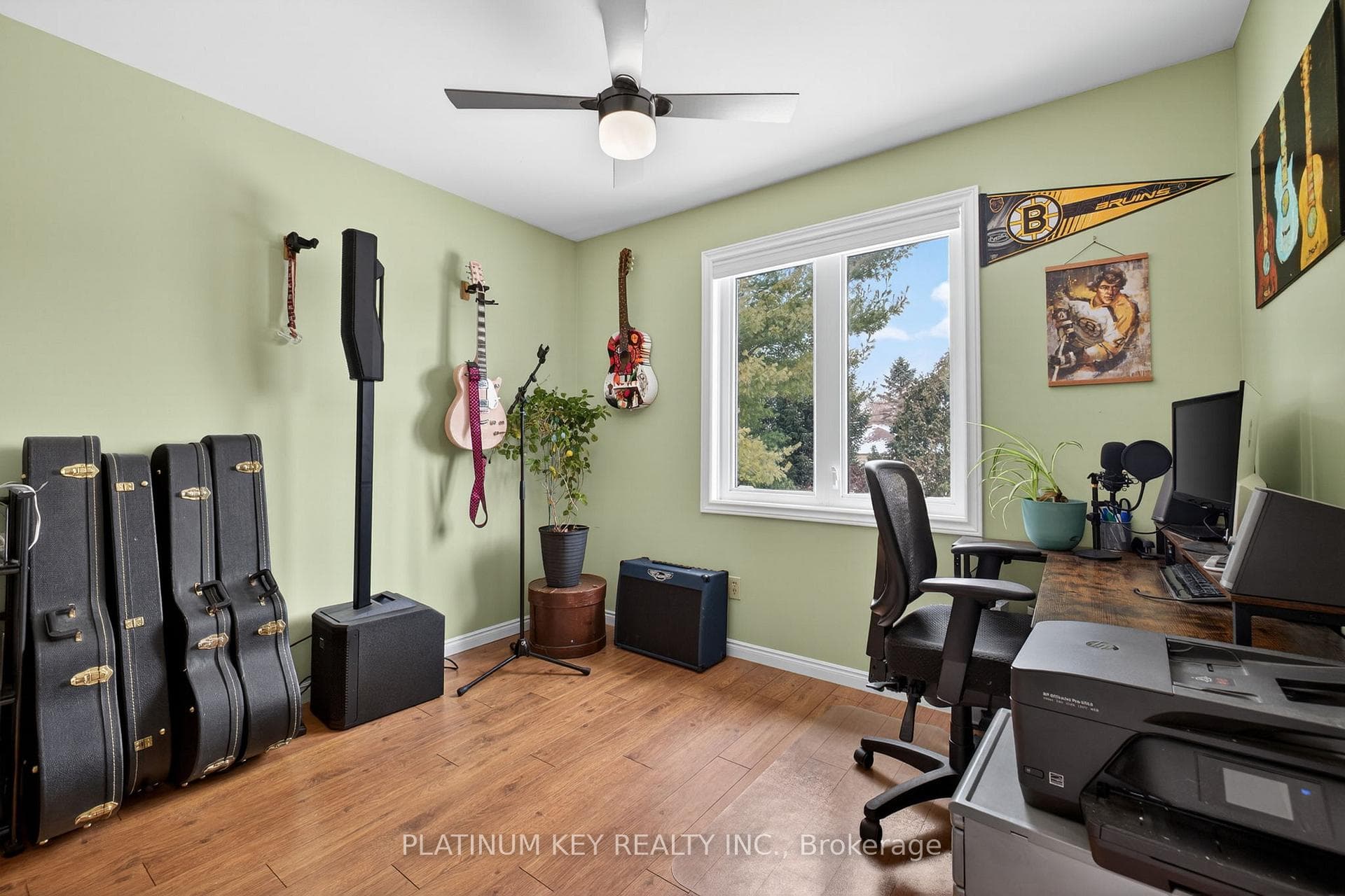 65 Wellington Street photo 23