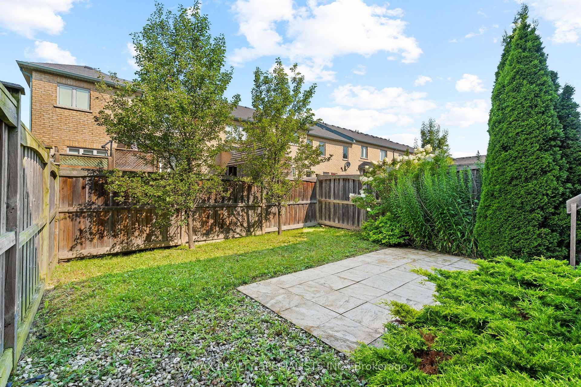 129 Lavery Heights photo 29