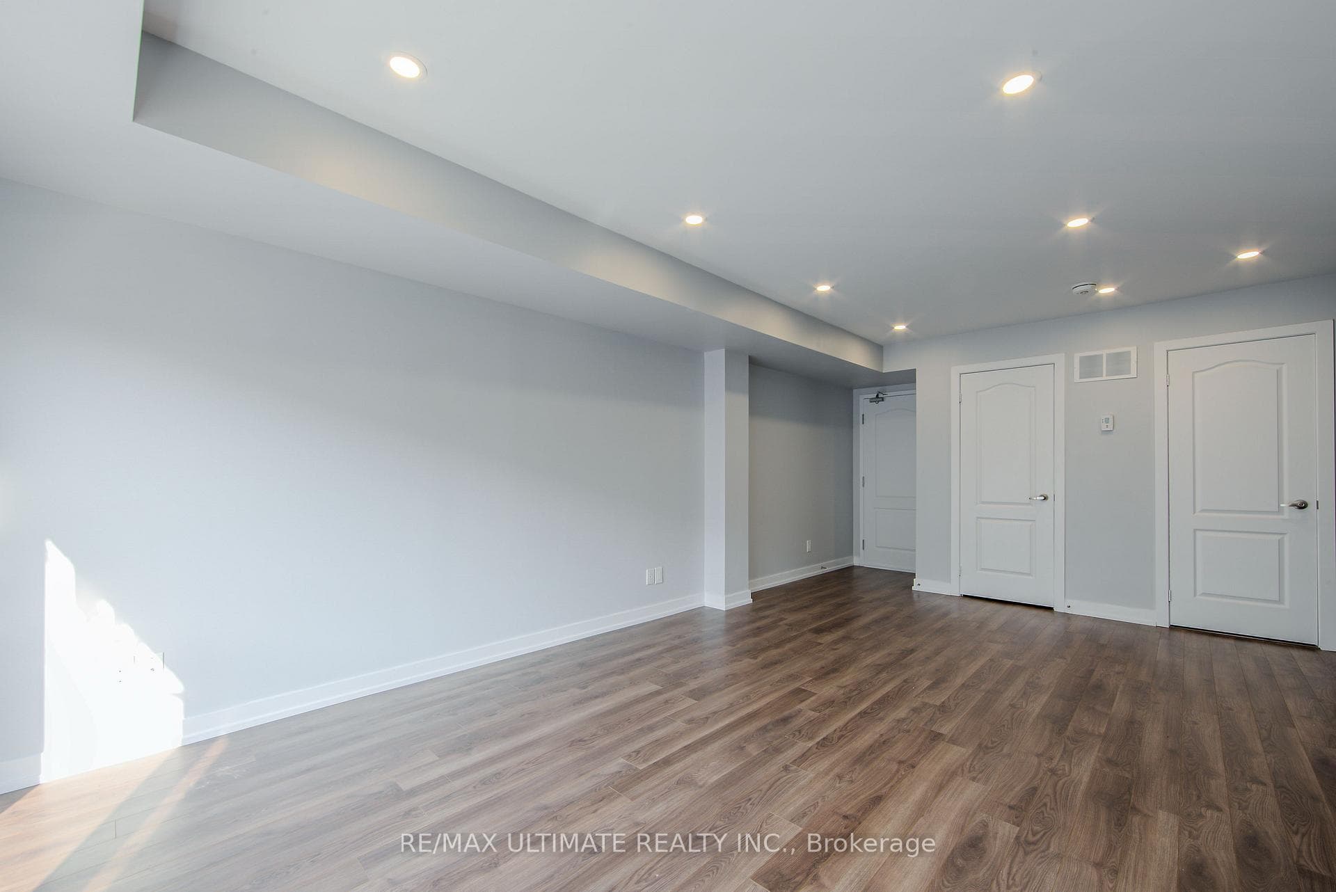 30 Dunsheath Way Unit 512 photo 6