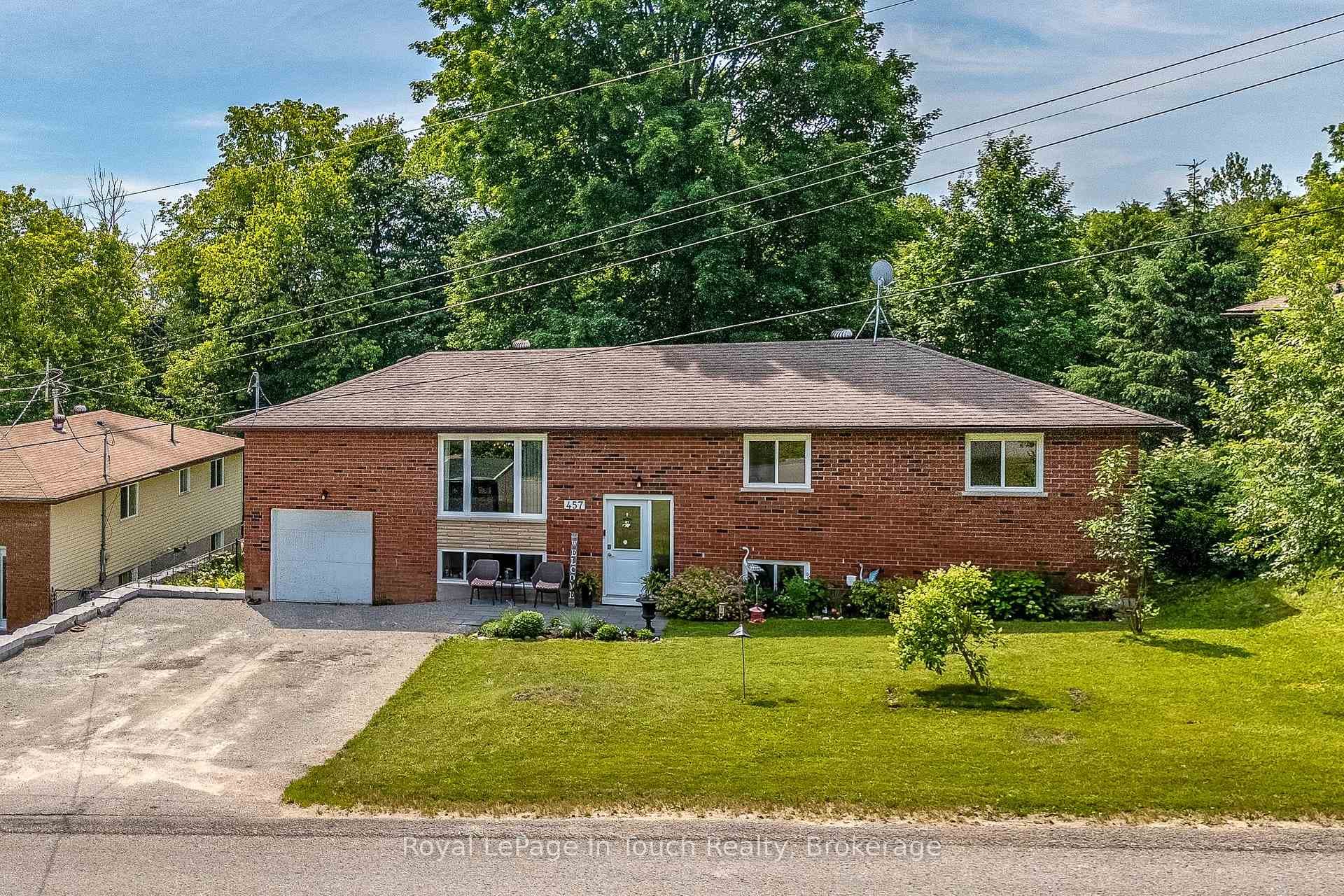 457 Hayes Street photo 1
