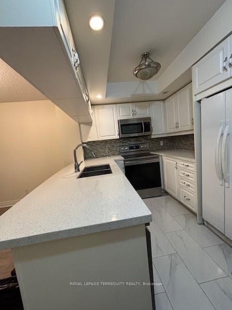 15 Northtown Way Unit 320 photo 3