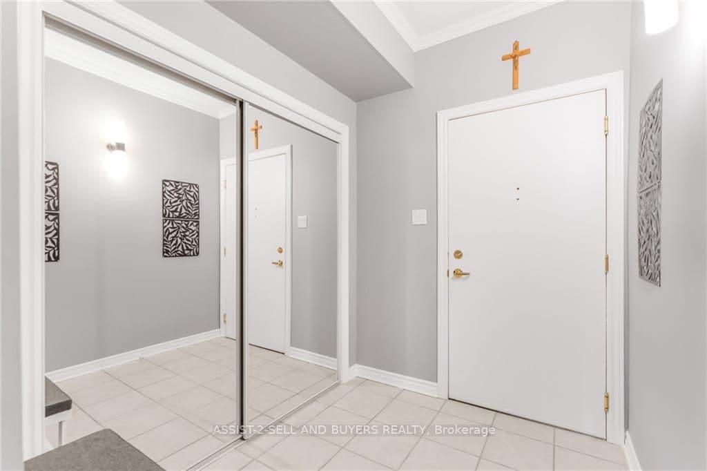1303 CLEMENT Street Unit 311 photo 3