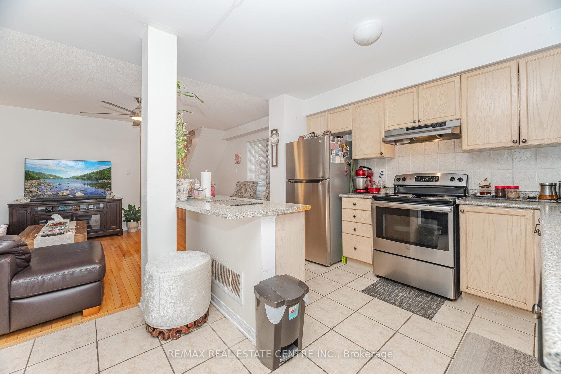 3150 Erin Centre Boulevard Unit 112 photo 17