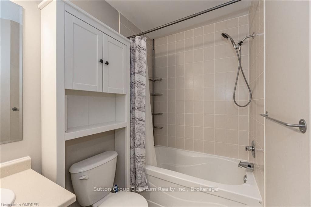 816 FOWLES Court photo 26