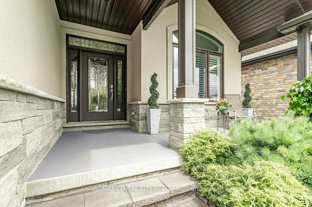 26 Elwood Street photo 4