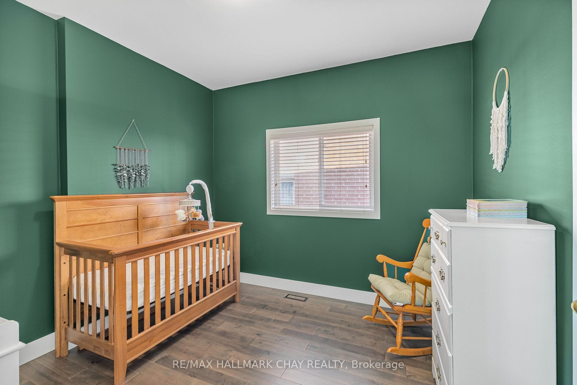 2053 Wilson Street photo 12