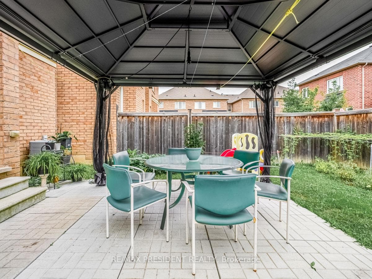 25 Sky Harbour Drive photo 32