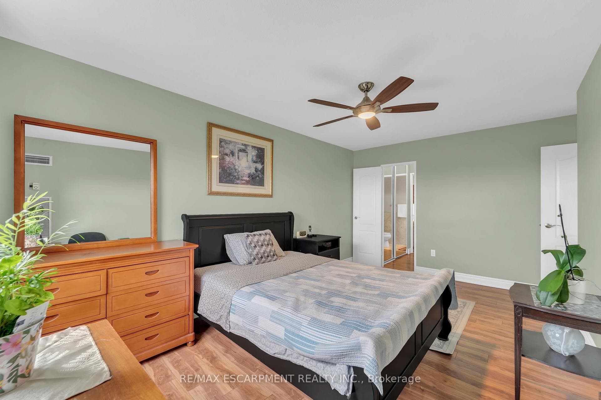 362 The East Mall N/A Unit 806 photo 26