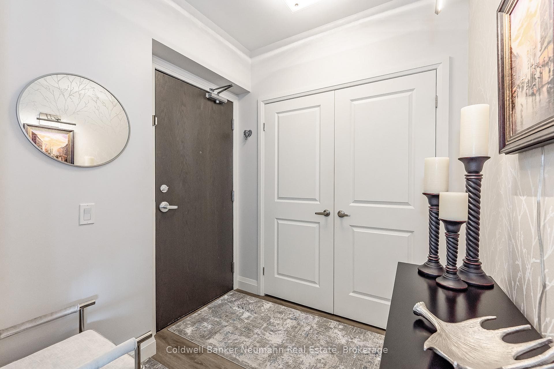 332 Gosling Gardens Unit 314 photo 5