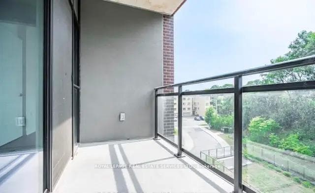25 Neighbourhood Lane Unit 605 photo 10