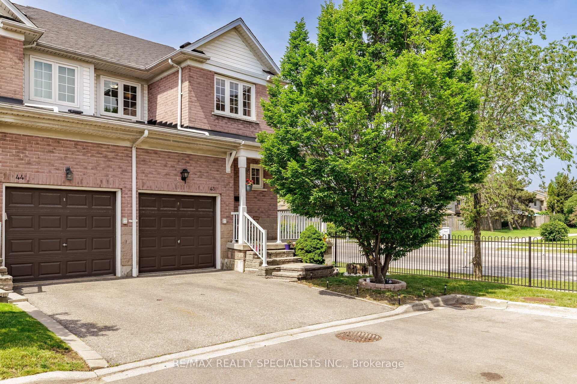 6830 MEADOWVALE TOWN CENT Circle Unit 43 photo 1