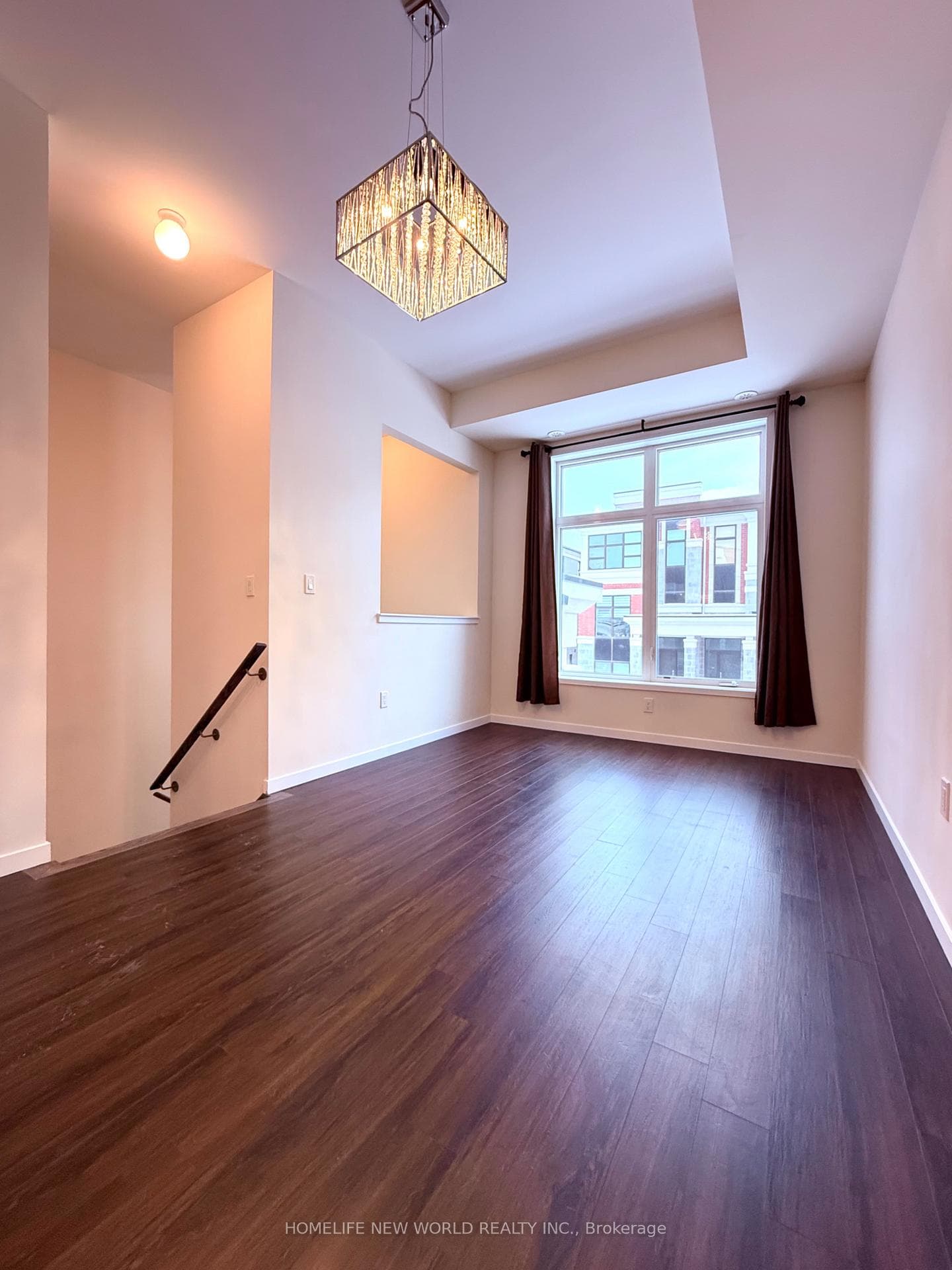 36 Armillo Place photo 4