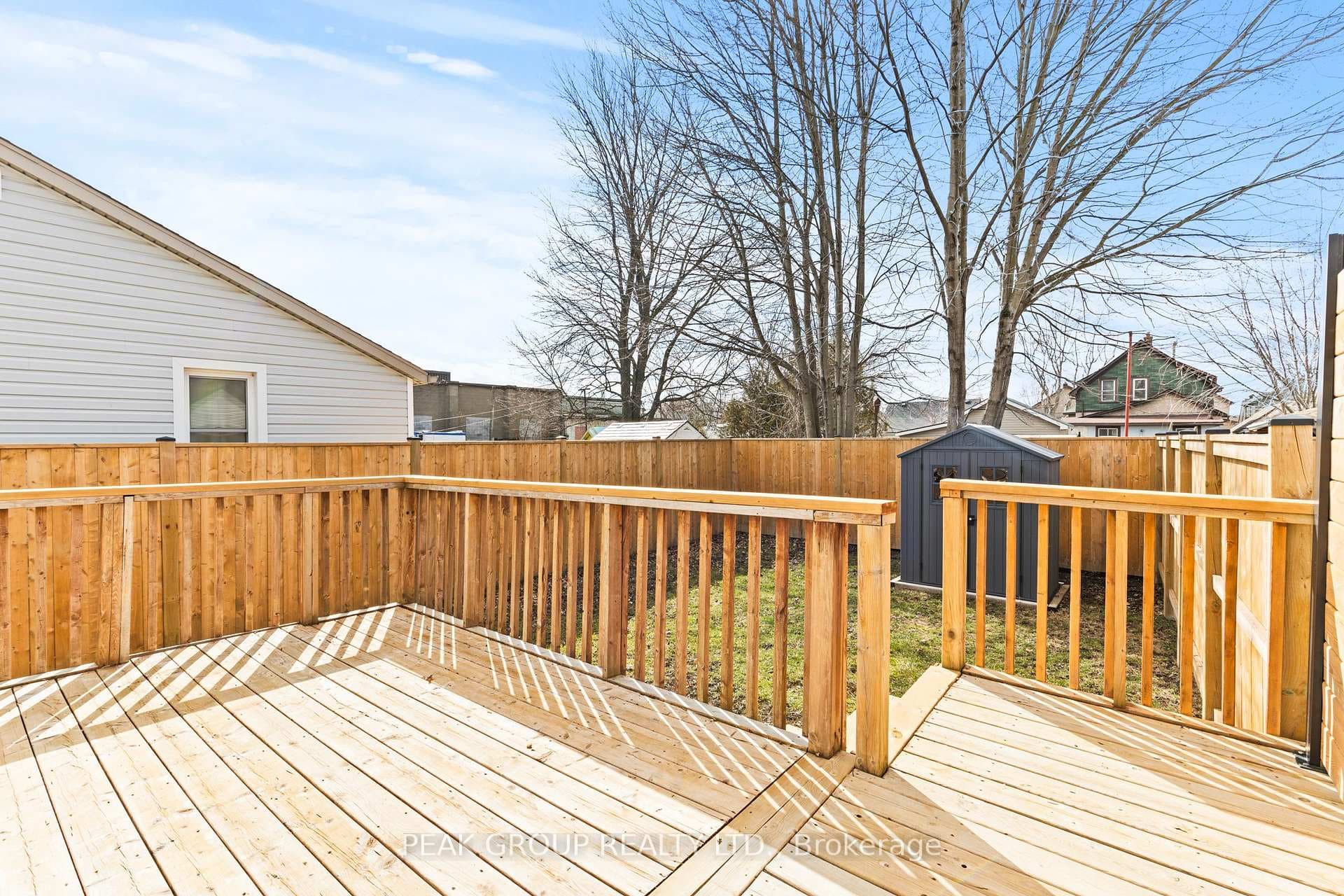 214 Mitchell Street photo 28
