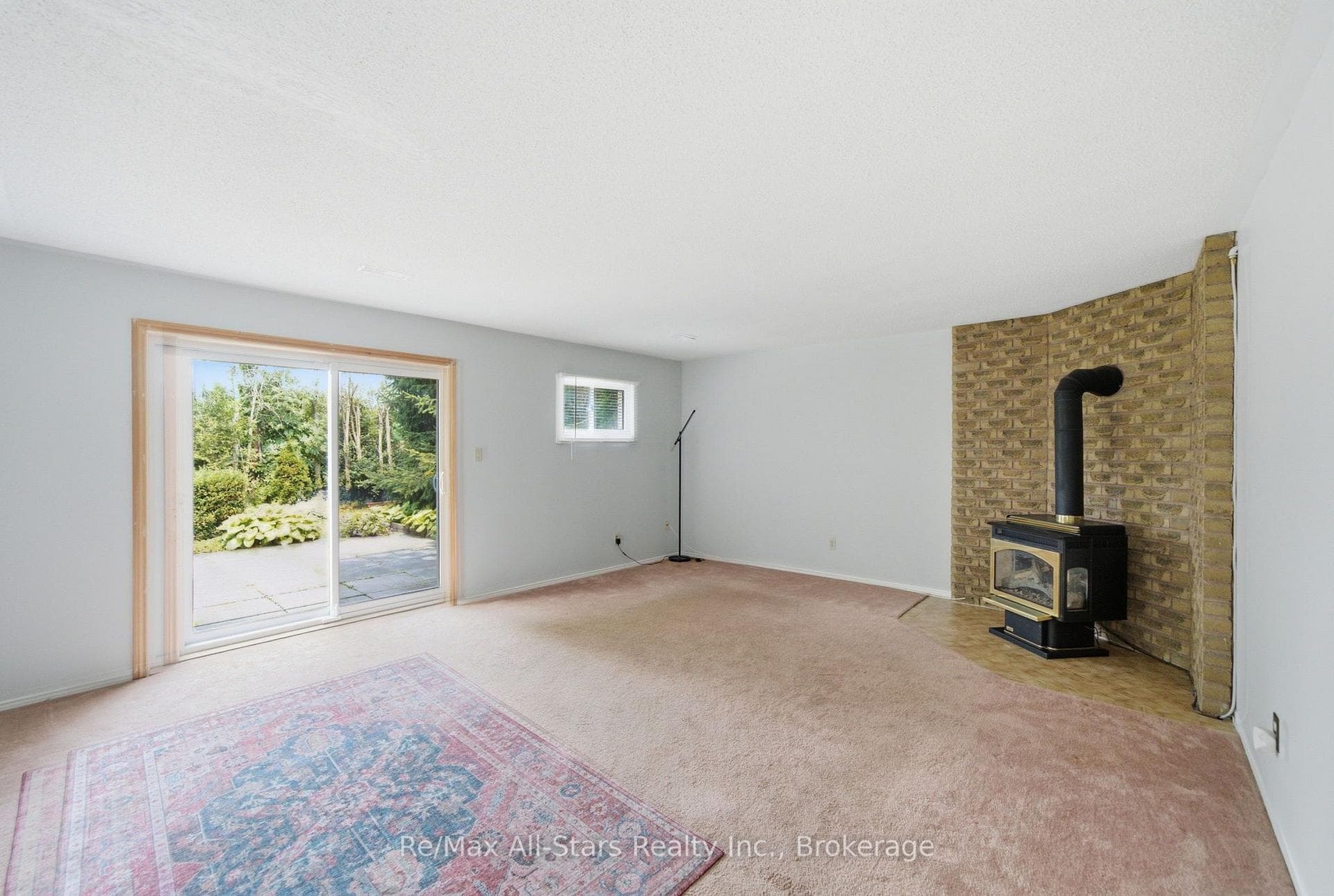 1781 Scugog Street photo 36