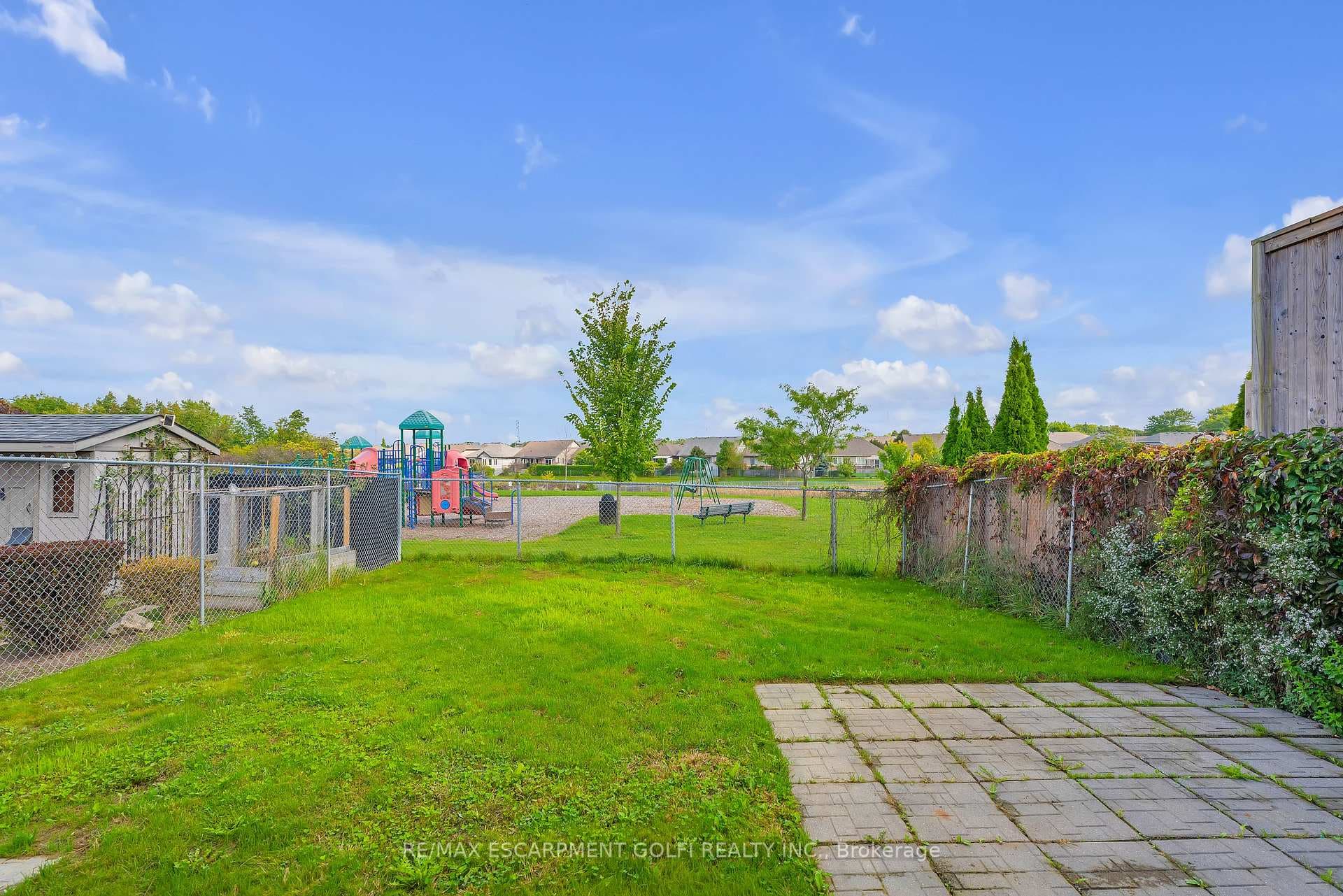 42 Golden Acres Drive photo 35