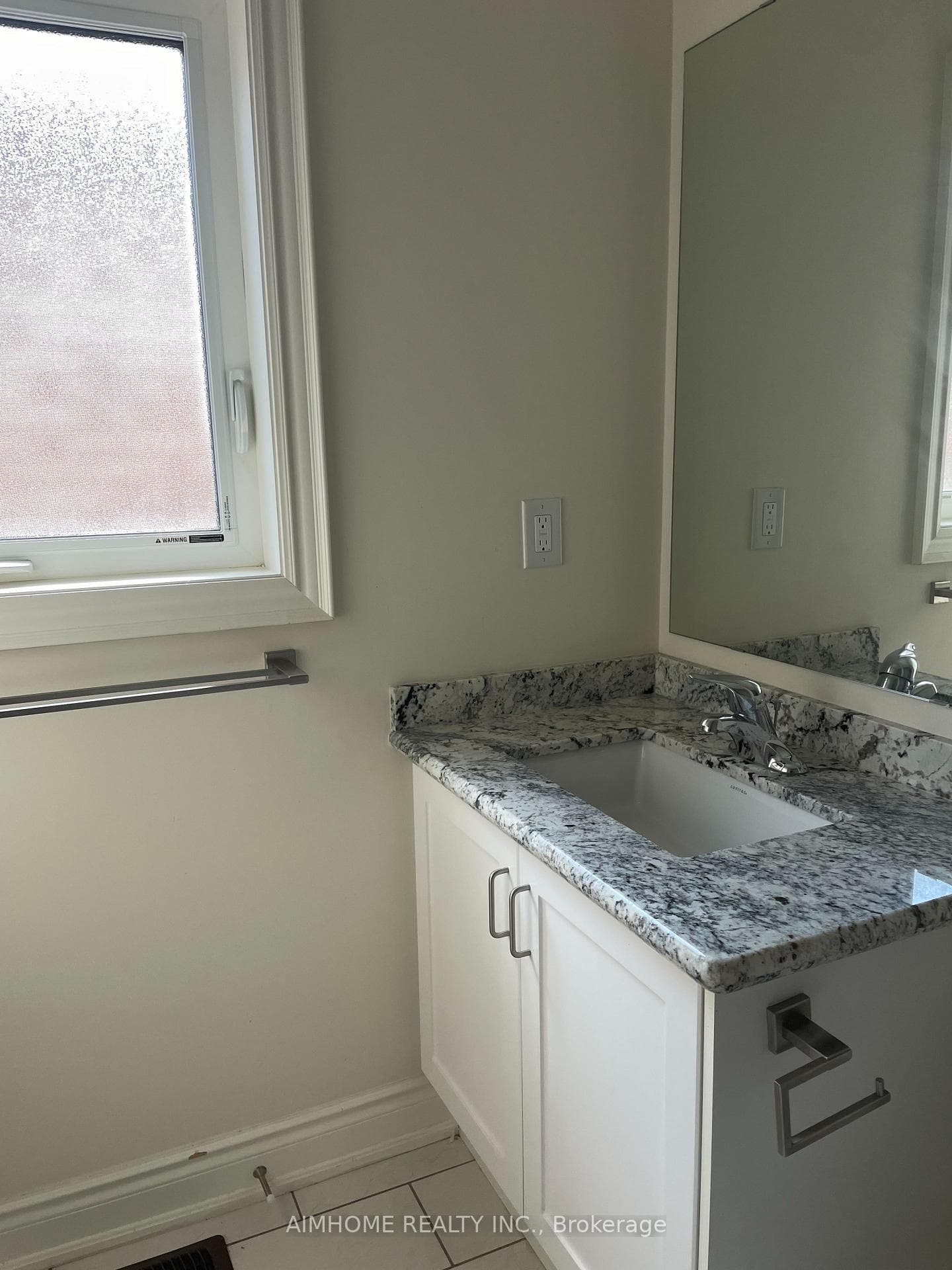 403 Grindstone Trail Unit #1 Master photo 5