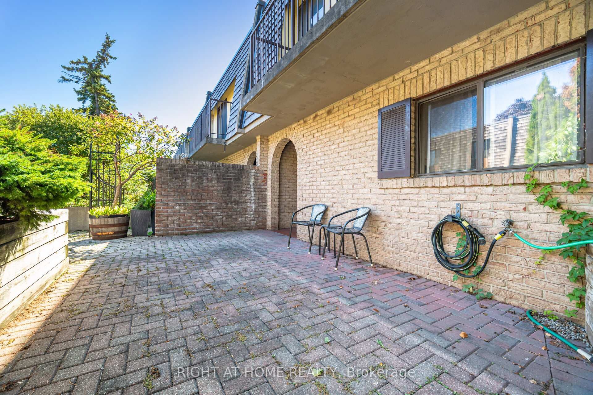 1250 Mississauga Valley Boulevard Unit 13 photo 40