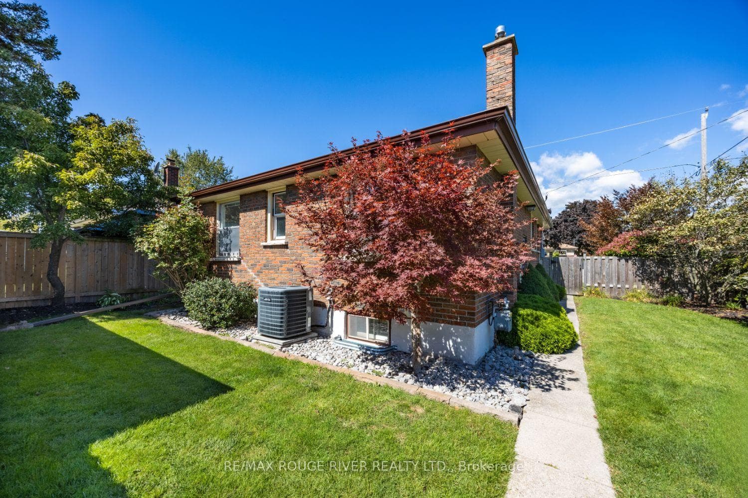 725 Eastbourne Avenue photo 35