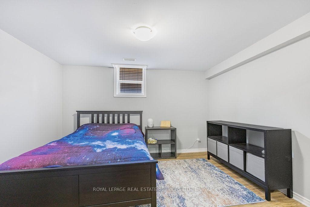 74 Robert Street photo 27