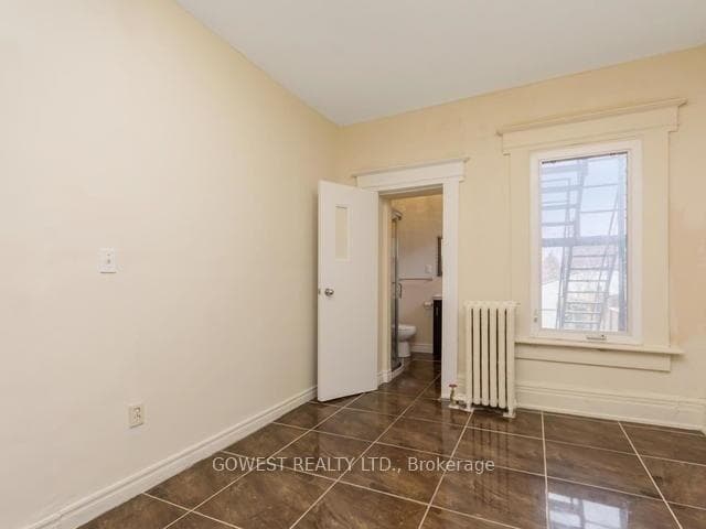 2011 Dundas Street Unit Main#1 photo 4