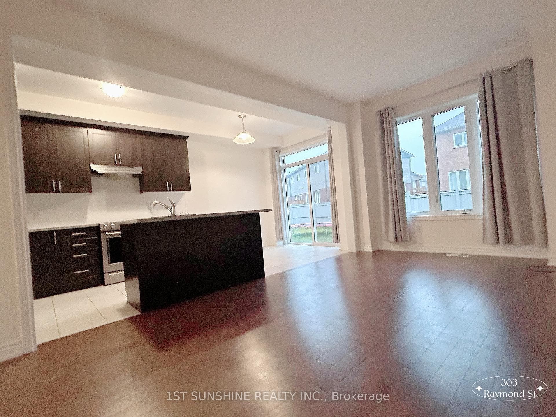303 Raymond Road photo 7