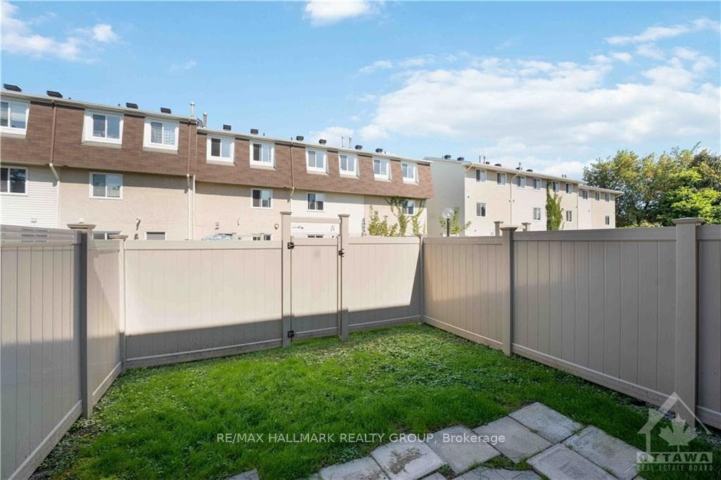 2398 ORIENT PARK Drive photo 16