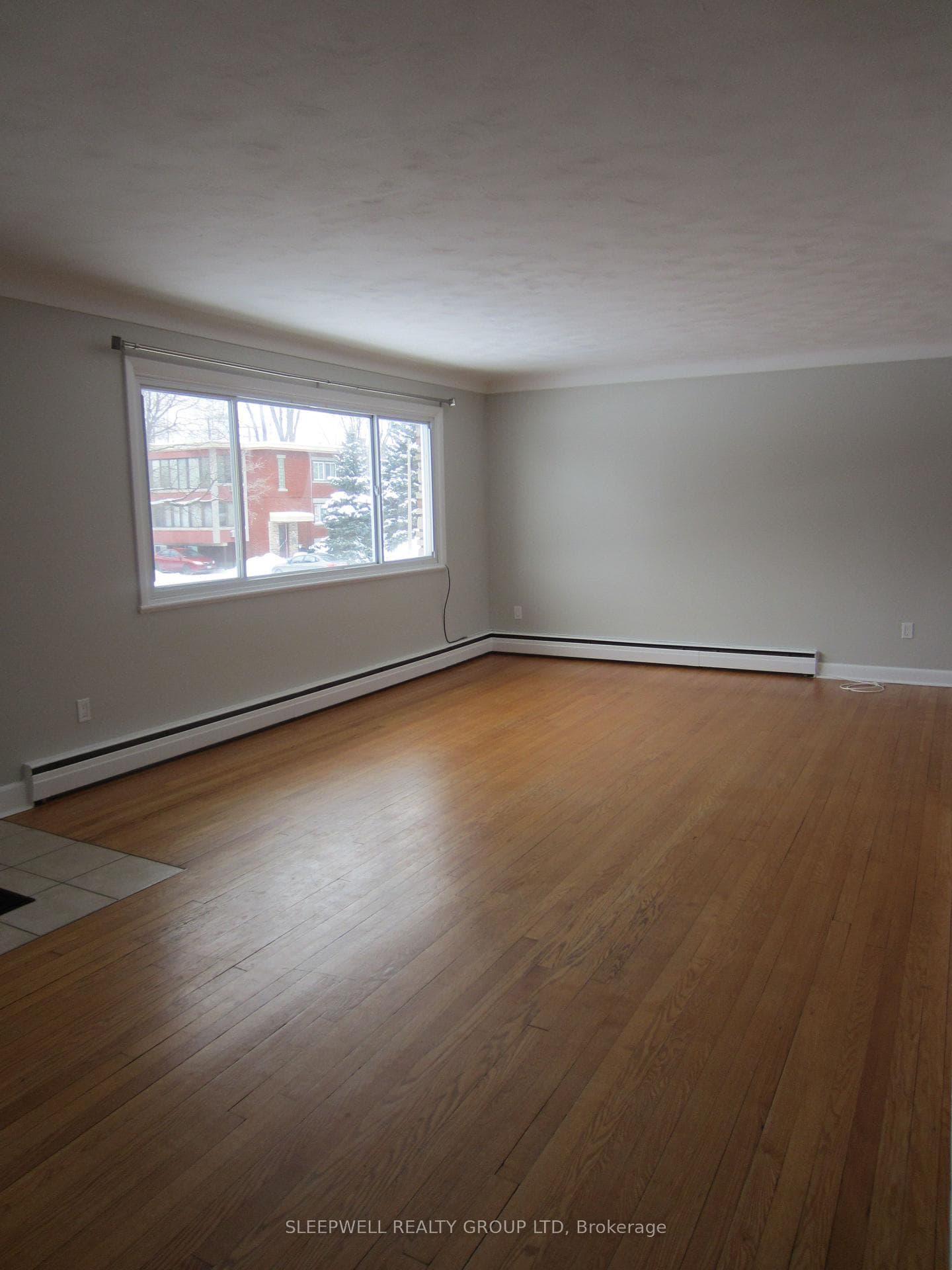 473 Vernon Avenue photo 25