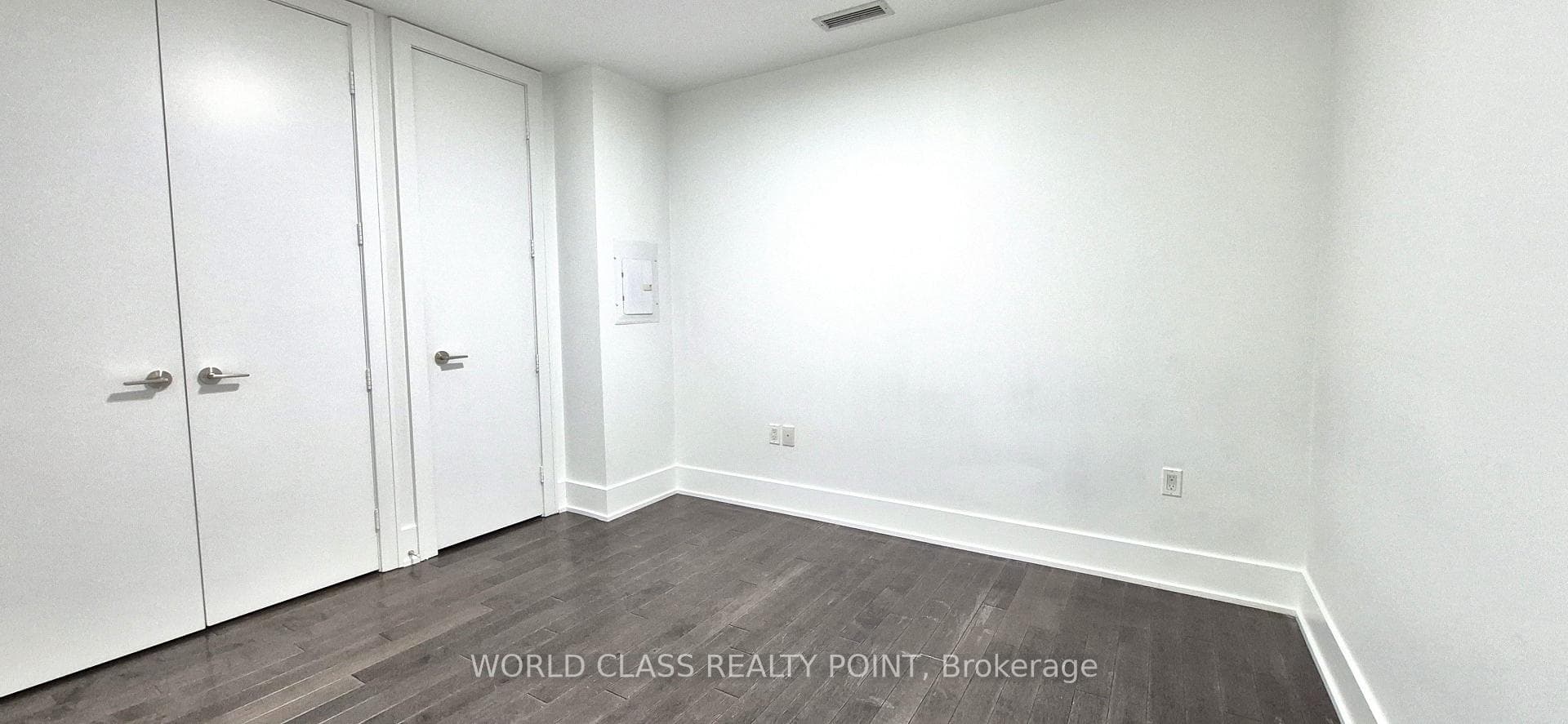 39 Queens Quay Unit 102 photo 11